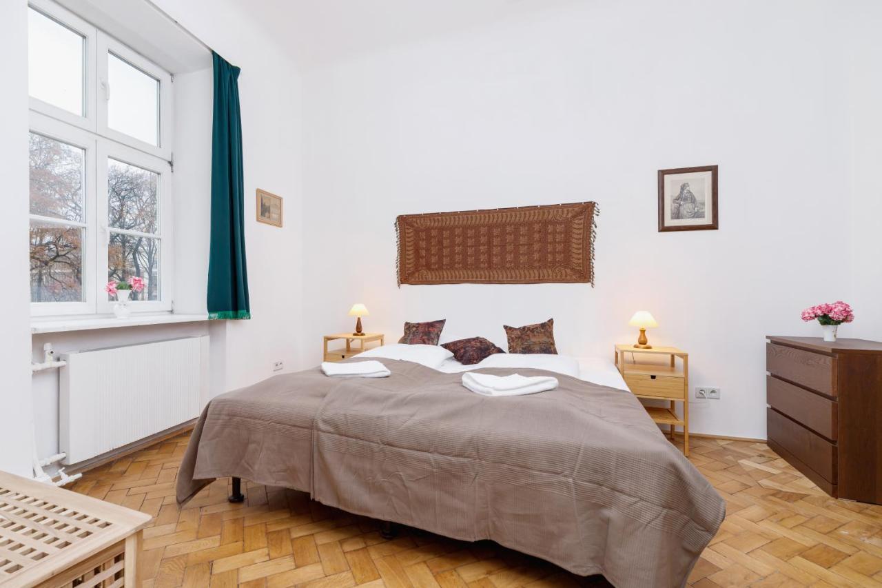 Apartment Pijarska Kraków by Renters Exterior foto